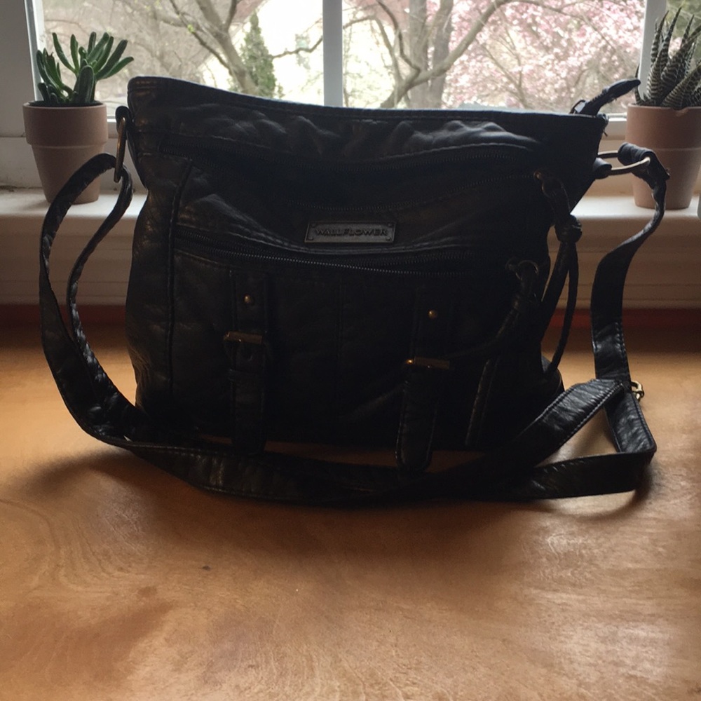 Black purse